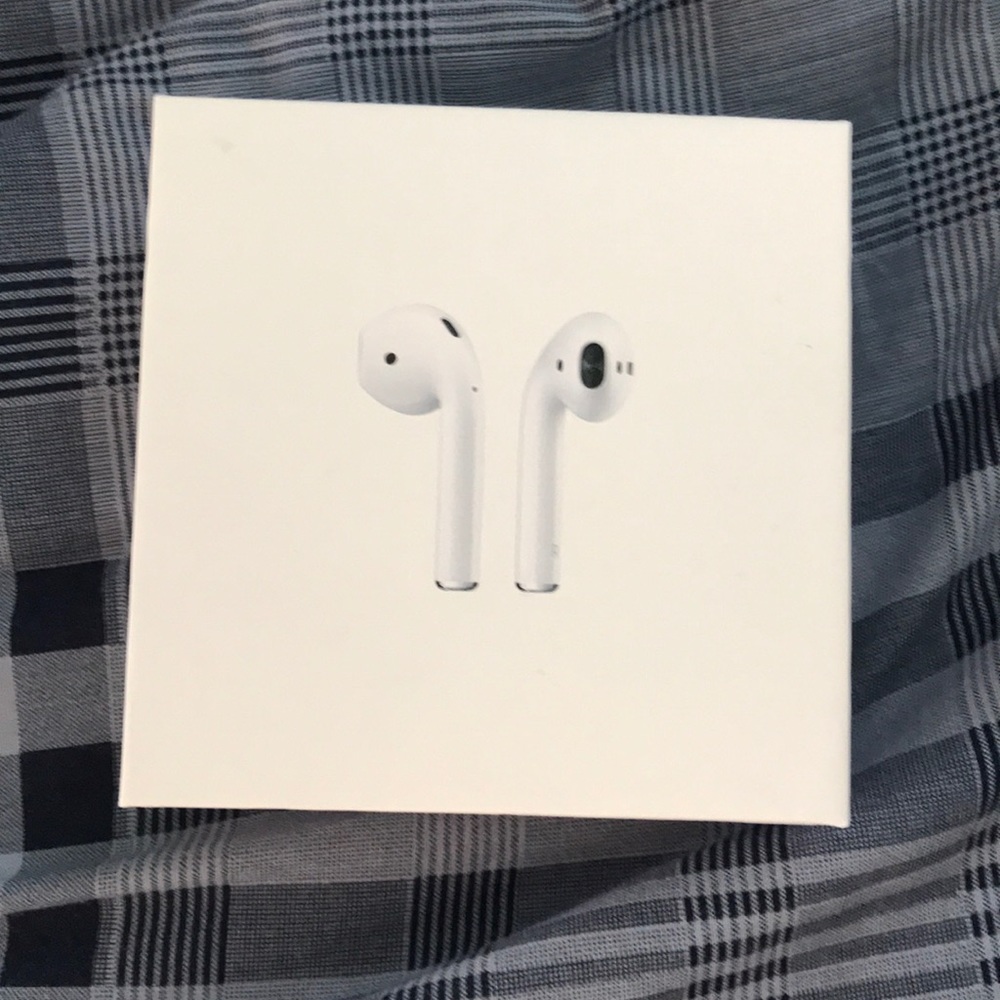 AirPods Gen 2